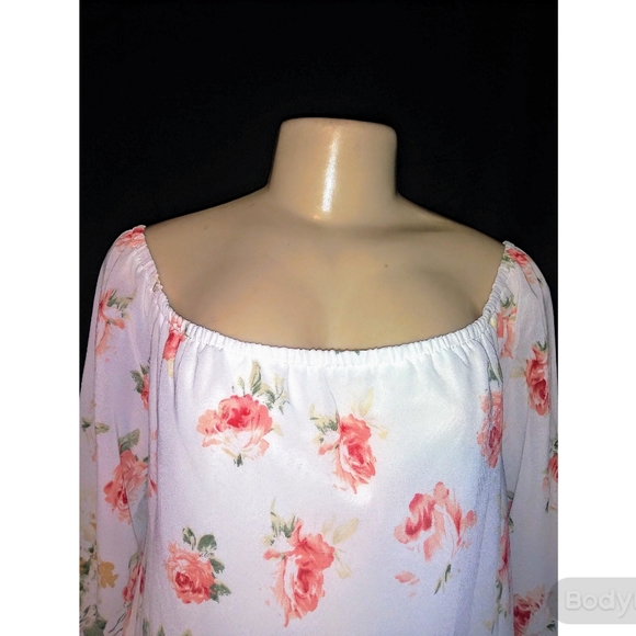 Floral Off The Shoulder Top - Picture 3 of 12